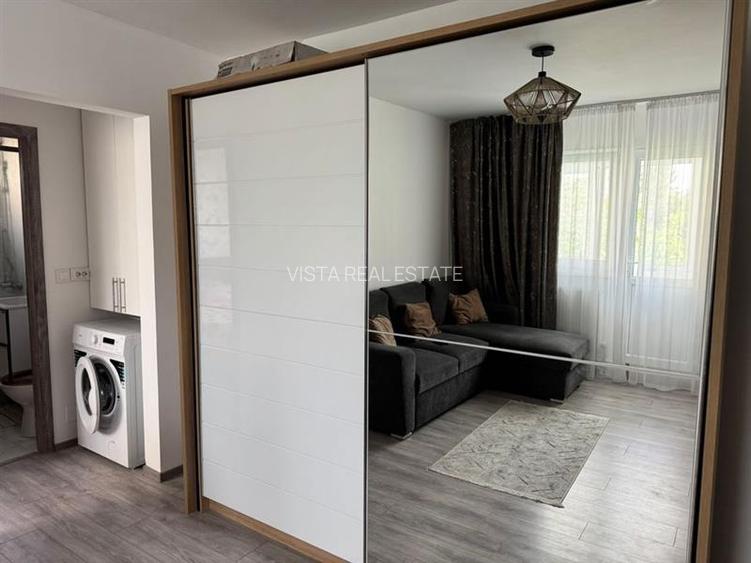 Apartament cu 2 camere, renovat, etaj 3, in zona Grivitei, Brasov - 2