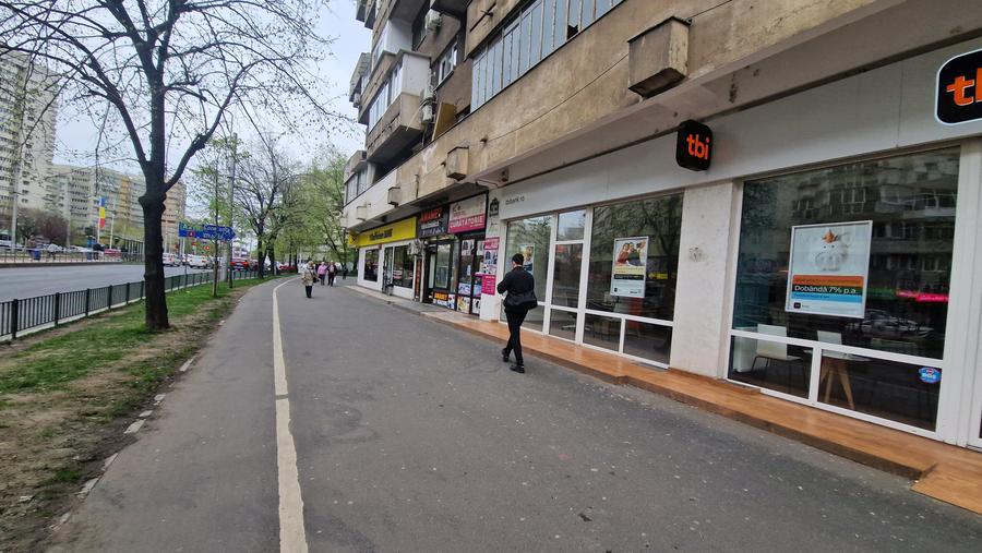 Pantelimon- Mega Mall--suprafata 45mp-pret 1.300 euro