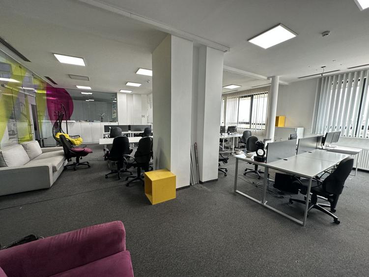 Spațiu  inchiriat   birouri   316 mp