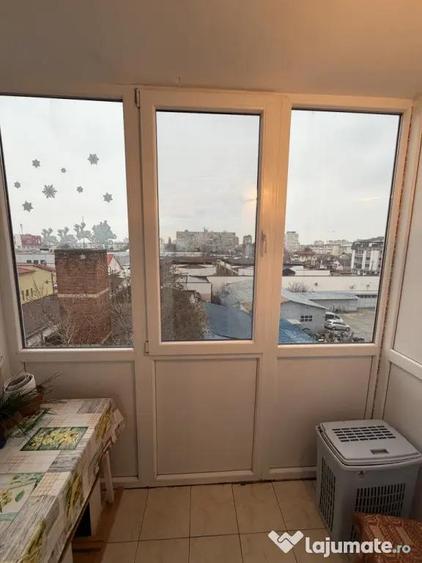 Apartament 3 camere Craiovita noua, bloc nou, loc parcare