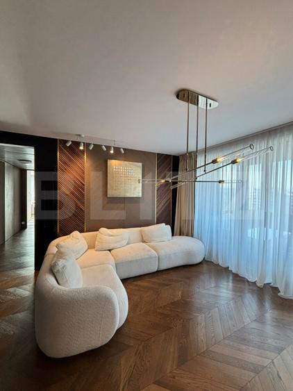 Apartament cu 4 camere 134,7 mp, 2 balcoane, 2 parcari, zona Iulius Mall