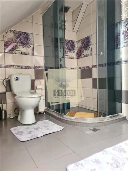 Casa 8 camere 6 bai 450 mp teren in zona Terezian