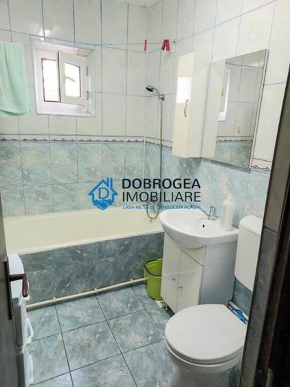 C 5- APARTAMENT CU 3 CAMERE DECOMANDAT