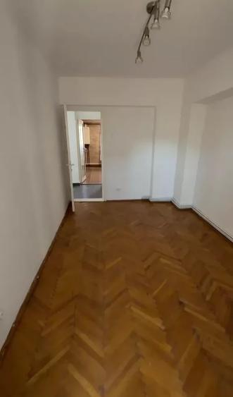 Apartament 3 camere D. 2 băi 77 mp + Boxă - Nicolina Pizza Nico