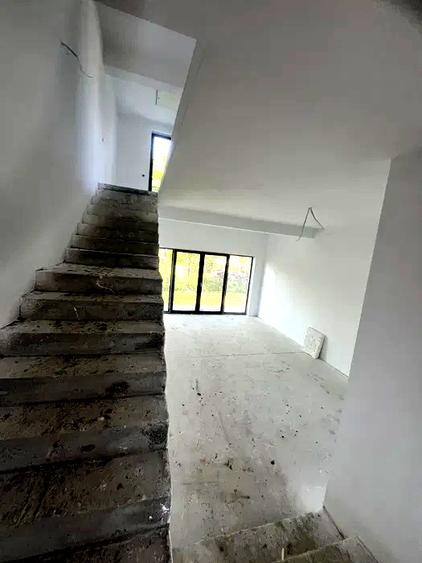 Duplex modern și spațios în Jucu – lânga viitoarea stație a trenului