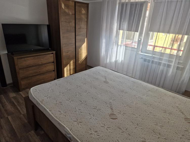 De Inchiriat Apartament 3 camere Obcini