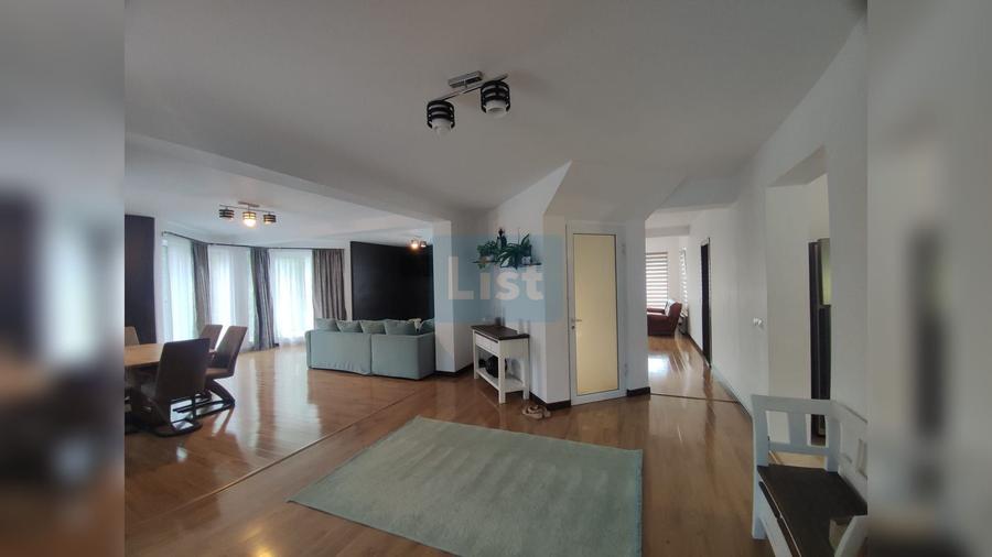 Comision 0%! Casa 5 camere 280 mp, 2 garaje, teren 850 mp, Europa