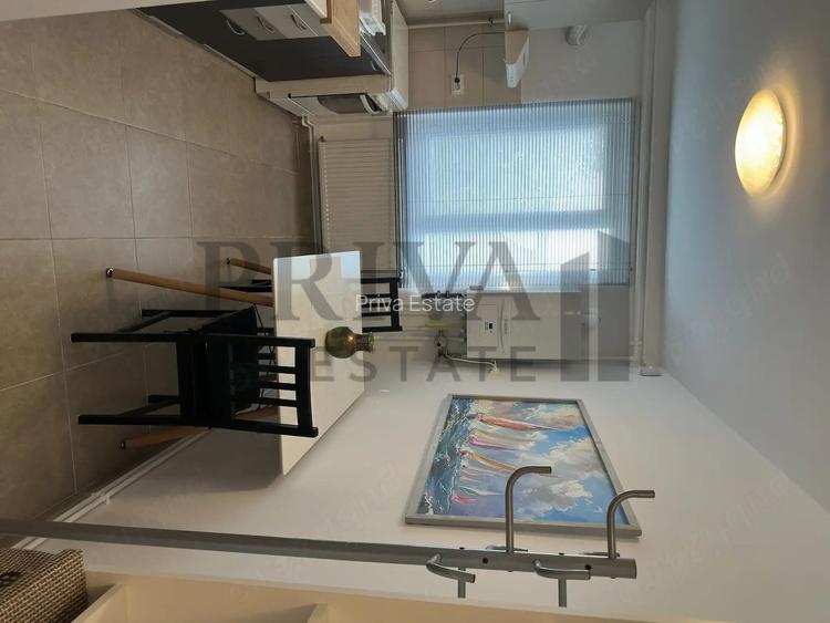 Apartament renovat 3 camere, centrala, Medicina - 4