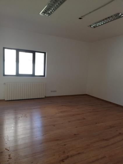 Casă individuală , 167 mp utili, 4 camere + mansardă finisată- teren 300mp
