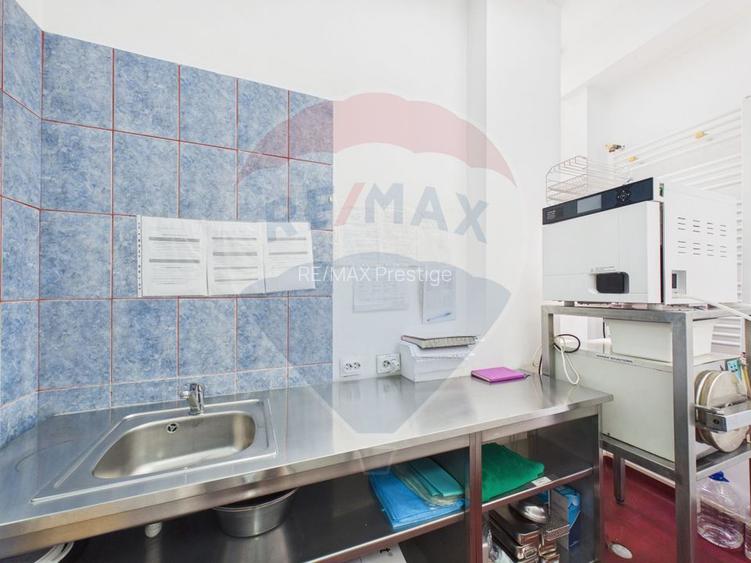Clinica medicala/Cladire de birouri de vanzare/inchiriat - 13
