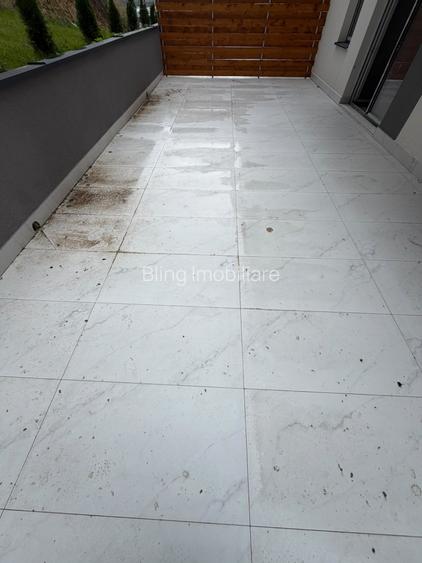 Apartament de vanzare 3 camere, 2 bai , terasa de 50 mp si parcare subterana! - 2