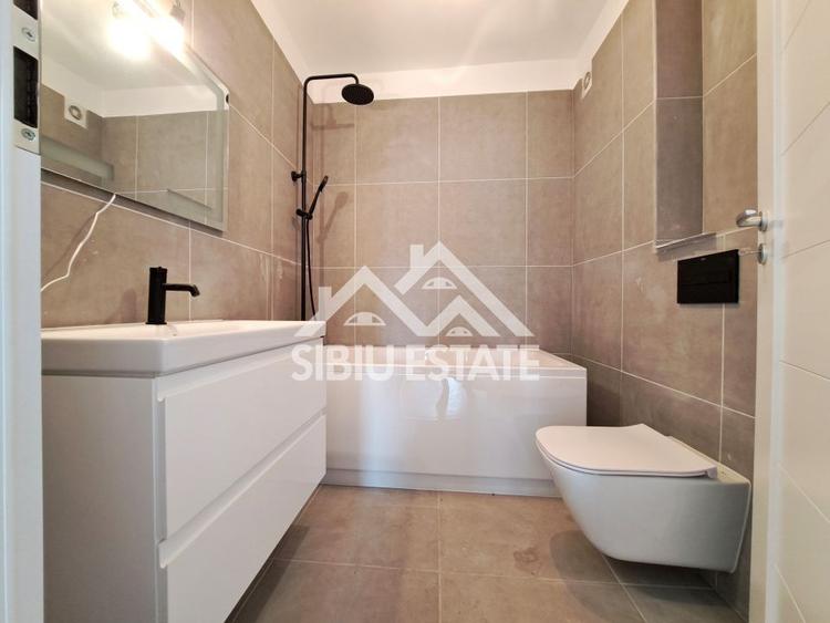 Apartament 4 camere, 2 bai bloc nou cu lift si parcare