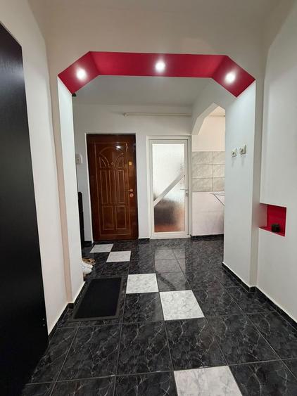 APARTAMENT 2 Camere etaj 2 - BRATIANU