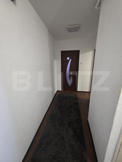 Apartament 3 camere, 74 mp, zona Bartolomeu