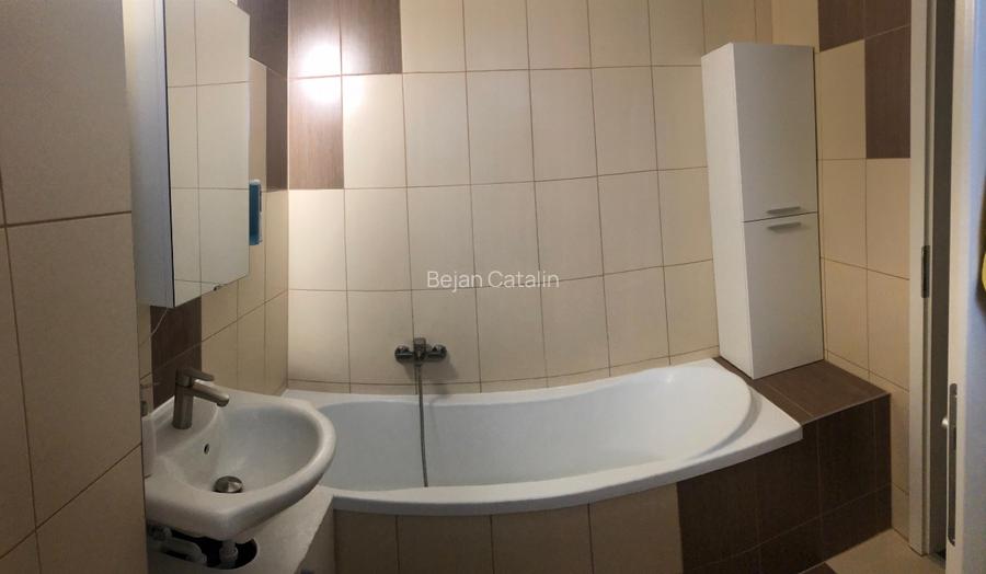 Închiriez apartament, 7/7, cu suprafață utilă de 67 m² (+logie 7m² ), AC,boxa. - 12