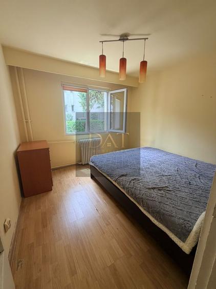 Apartament 2 camere, parcare exterioara, zona BIG