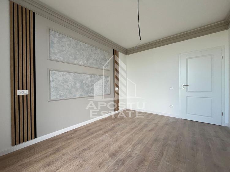 Apartament cu 3 camere open space Torontalului