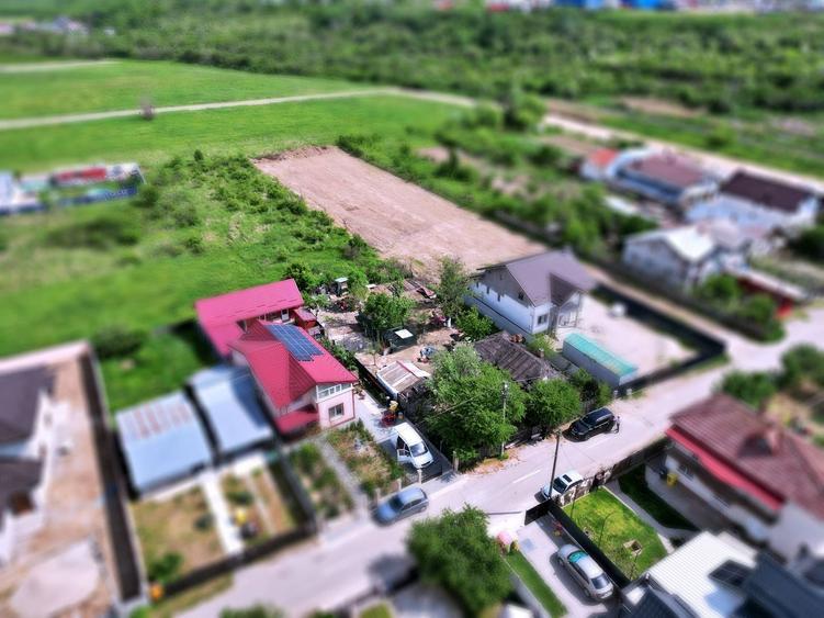 Teren intravilan de vânzare – 2200 mp, Pitești, str. Bananai