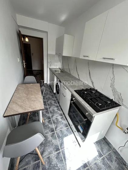 Garsoniera, decomandata, 40 mp, ac, metrou aproape, Costin Georgian - 3