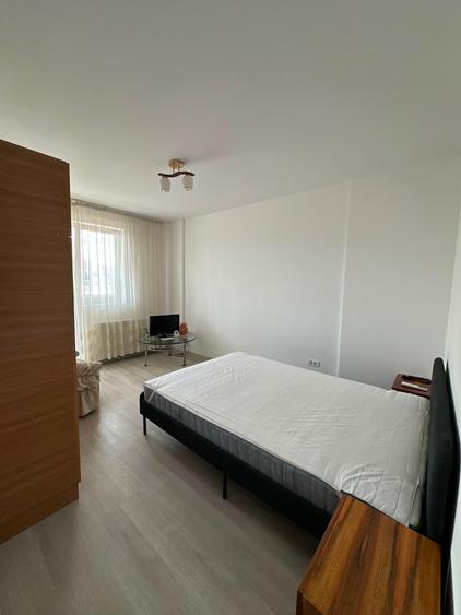 Garsoniera de Inchiriat, Parcare Inclusa, Metrou Berceni