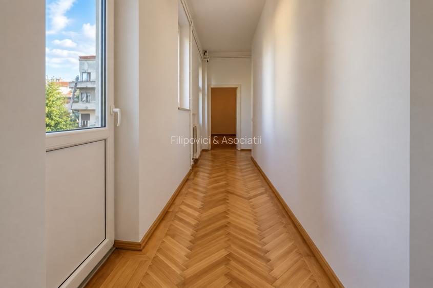 Eminescu - Polona, 4 camere, 144 mp, spatiu office.