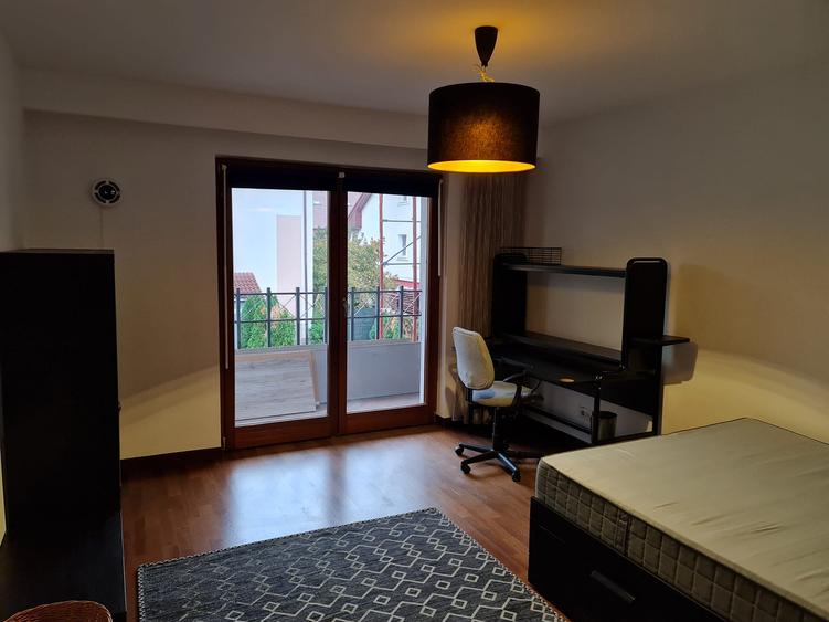 VANZARE CASA VILA ISIRUITA