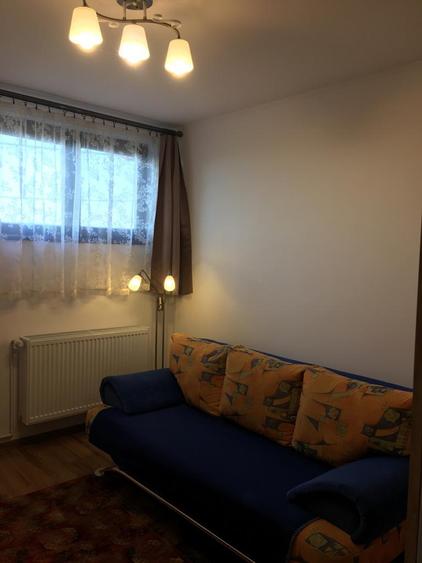 Vand casa tip vila P+E cu 4 cam.