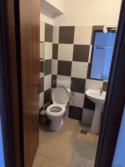 Propritar vand (schimb apart 2/3 cam)garsoniera in tomis plus 35 m2 - 7