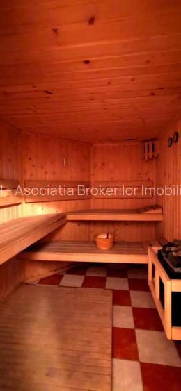 Predeal - Vila cu piscina interioara si sauna