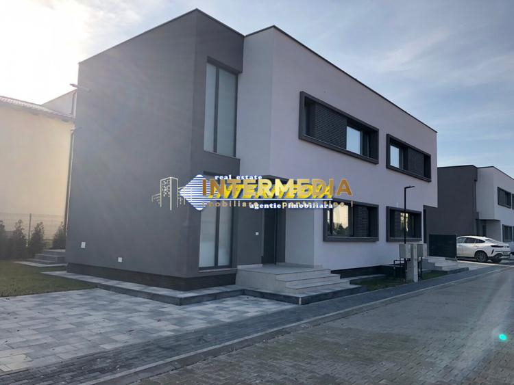 Inchiriere Casa NOUA P+1 3 camere 2 Bai Ultracentral Mobilata Utilata modern