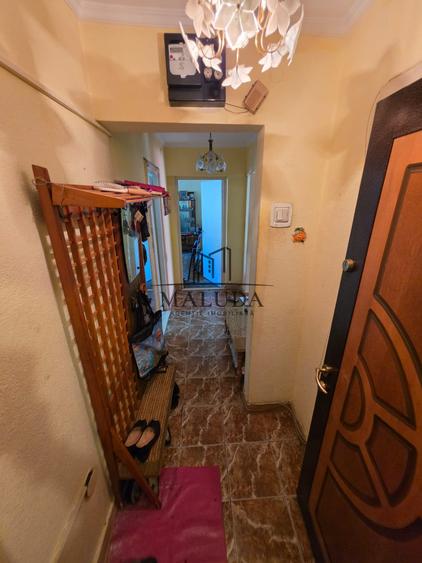 Ap. 3 cam., dec., cf 1, Expo Parc, 105.000eur