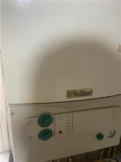 Apartament 3 camere , zona supermarket Lidl (fosta Autogara)et 1 din 3 , 81 mp ,