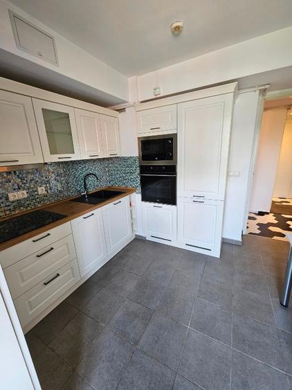 Inchiriere apartament 3 camere in complex Green Lake