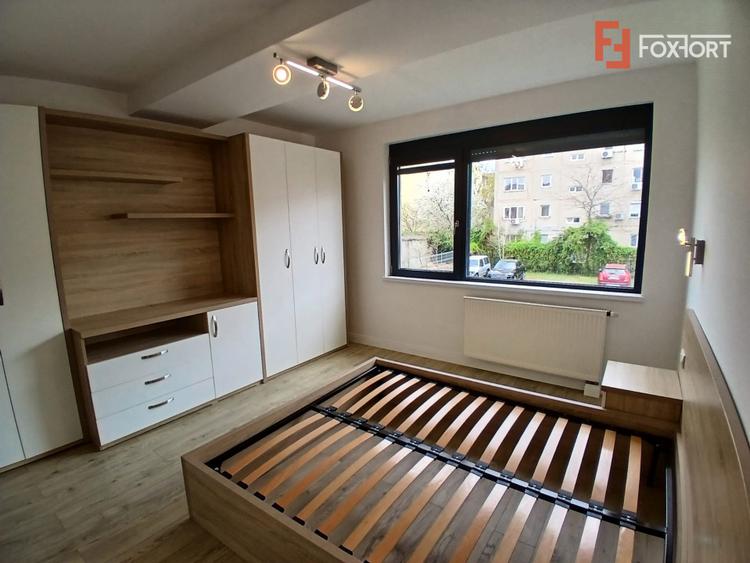 Apartament cu 3 camere, etaj 1 de vanzare, zona Girocului