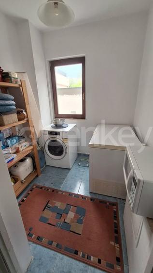 Vila cu 7 camere | 500mp teren | 2 garaje