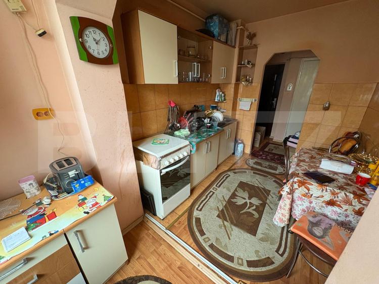 APARTAMENT 2 CAMERE SEMI-DECOMANDAT 51.000 euro