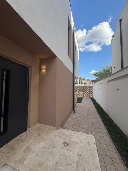 Vila P+1 - La Cheie - Corbeanca- Petresti
