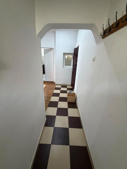 Apartament - 2 camere - decomandat - Decebal