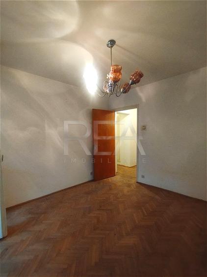 Apartament 3 Camere în Titan