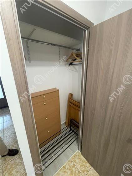 Apartament 3 camere decomandate balcon zona Vasile Aaron din Sibiu