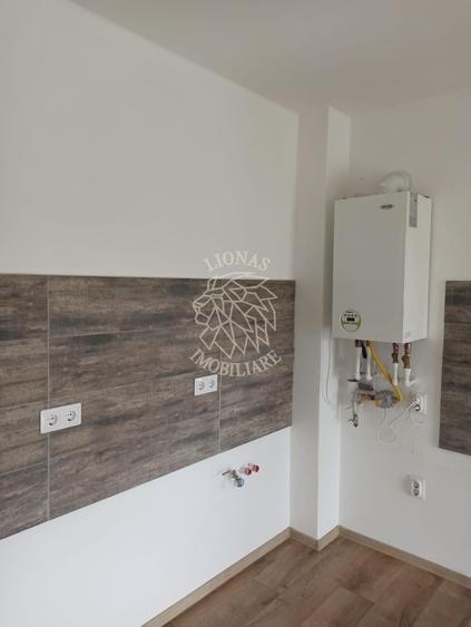 Apartament Nou 3 camere 72 mp-balcon-parcare-Zona Libertatii