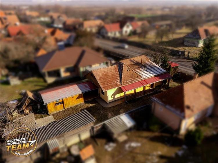 3D&FILM! Casa cu 3 camere,1.800mp teren, facilitati apreciabile, langa Targu Sec
