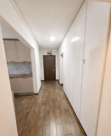 Apartament 3 camere decomandat, Nerva Traian - Bld Mircea Voda