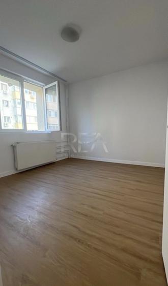 3 Camere Decomandat Dristor 3 Min Metrou Etaj 4/8 | Bloc Reabilitat