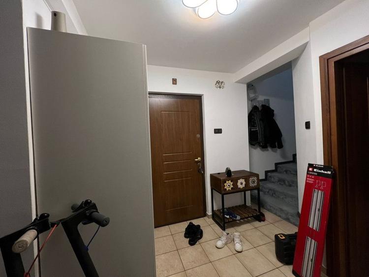 Casa -5 camere - zona Pacii- Militari