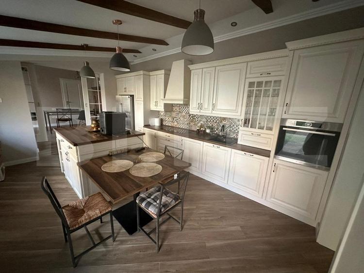 Casa individuala, 220 mp utili, 420 mp teren, Mures-Brancoveanu