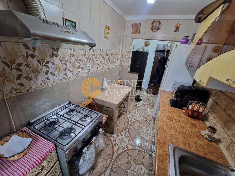 3 Camere Semidecomndat- Mobilat si Utilat- zona Zimbru