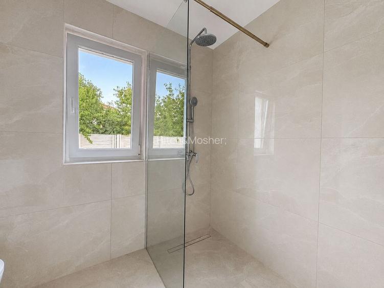 Duplex de vânzare în Ghiroda, pe malul Begăi, lângă Pădurea Bistra
