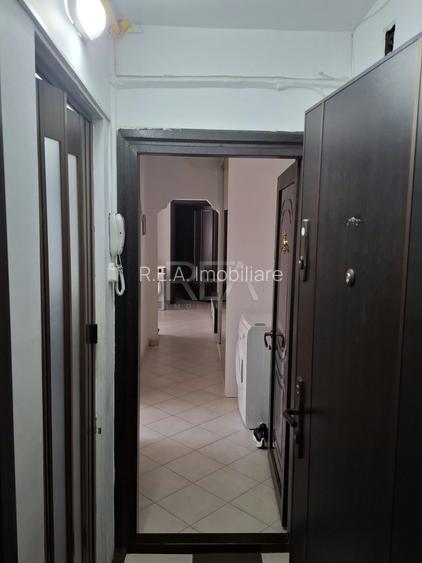 4 camere Vitan decomandat, et. 5, an 1989, metrou, 110 mp - 9