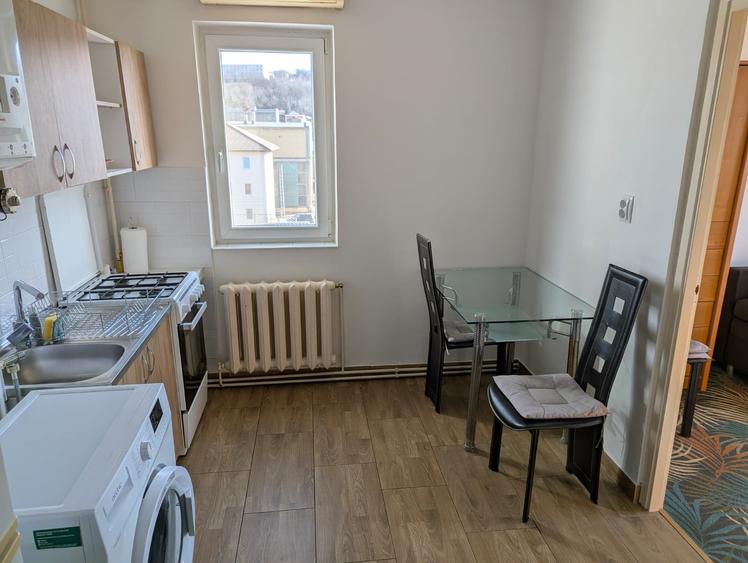 Apartament 2 camere , 37mp , Dambul Rotund